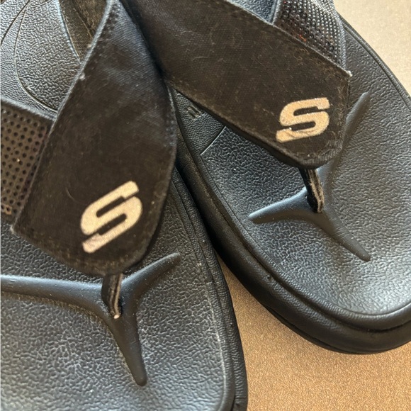 Skechers Tone Ups Black Sequin Platform Flip Sandals - Picture 4 of 8